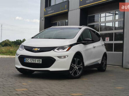 Белый Шевроле Bolt EV, объемом двигателя 0 л и пробегом 230 тыс. км за 12700 $, фото 1 на Automoto.ua