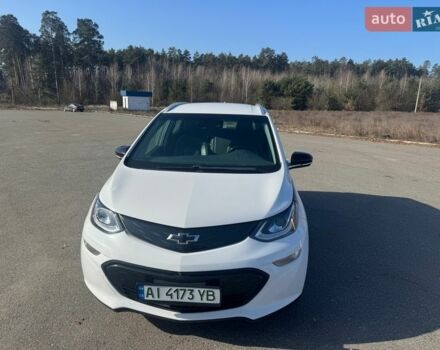 Белый Шевроле Bolt EV, объемом двигателя 0 л и пробегом 122 тыс. км за 14700 $, фото 1 на Automoto.ua