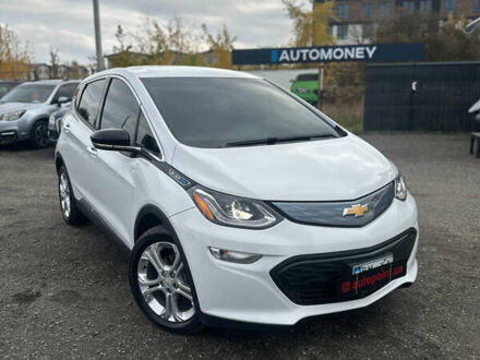 Шевроле Bolt EV 2018 в Буче на Automoto.ua Белый Шевроле Bolt EV, объемом двигателя 0 л и пробегом 30 тыс. км за 16800 $, фото 1 на Automoto.ua