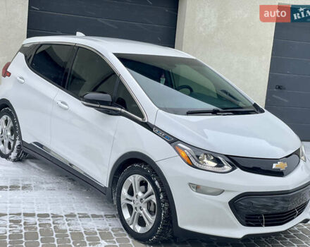 Білий Шевроле Bolt EV, об'ємом двигуна 0 л та пробігом 94 тис. км за 15499 $, фото 1 на Automoto.ua