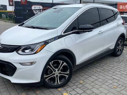 Шевроле Bolt EV 2020 в Виннице на Automoto.ua Белый Шевроле Bolt EV, объемом двигателя 0 л и пробегом 125 тыс. км за 16000 $, фото 1 на Automoto.ua