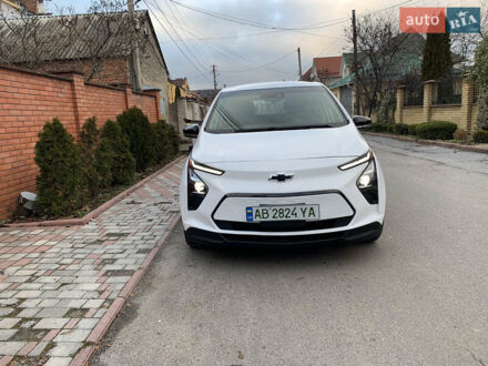 Шевроле Bolt EV 2022 у Вінниці на Automoto.ua Білий Шевроле Bolt EV, об'ємом двигуна 0 л та пробігом 30 тис. км за 17250 $, фото 1 на Automoto.ua