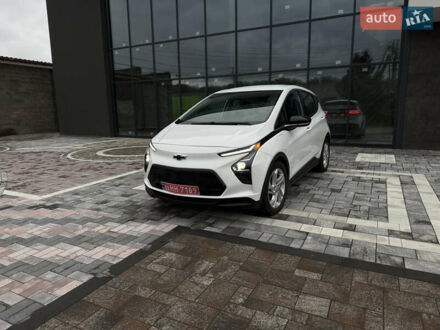 Шевроле Bolt EV 2022 в Костополе на Automoto.ua Белый Шевроле Bolt EV, объемом двигателя 0 л и пробегом 60 тыс. км за 16700 $, фото 1 на Automoto.ua