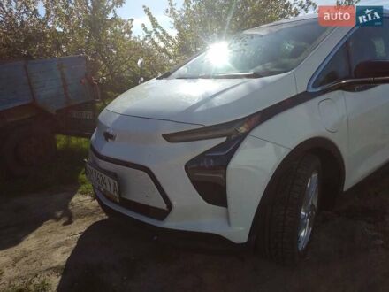 Шевроле Bolt EV 2022 у Житомирі на Automoto.ua Білий Шевроле Bolt EV, об'ємом двигуна 0 л та пробігом 33 тис. км за 15999 $, фото 1 на Automoto.ua