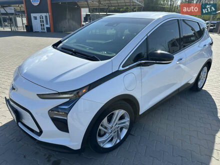 Шевроле Bolt EV 2022 в Черновцах на Automoto.ua Белый Шевроле Bolt EV, объемом двигателя 0 л и пробегом 83 тыс. км за 16400 $, фото 1 на Automoto.ua