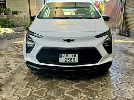 Белый Шевроле Bolt EV, объемом двигателя 0 л и пробегом 25 тыс. км за 22500 $, фото 1 на Automoto.ua