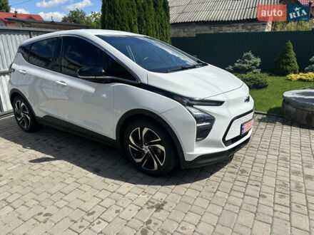 Белый Шевроле Bolt EV, объемом двигателя 0 л и пробегом 35 тыс. км за 19000 $, фото 1 на Automoto.ua