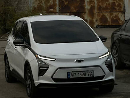 Шевроле Bolt EV 2023 в Запорожье на Automoto.ua Белый Шевроле Bolt EV, объемом двигателя 0 л и пробегом 38 тыс. км за 19700 $, фото 1 на Automoto.ua