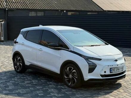 Шевроле Bolt EV 2023 в Николаеве на Automoto.ua Белый Шевроле Bolt EV, объемом двигателя 0 л и пробегом 74 тыс. км за 17200 $, фото 1 на Automoto.ua