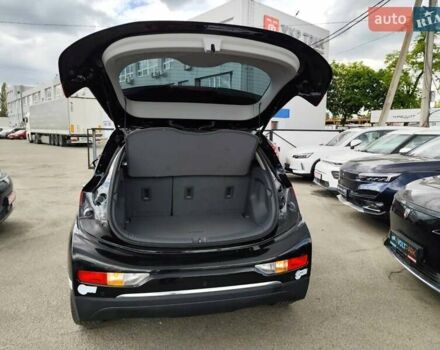 Черный Шевроле Bolt EV, объемом двигателя 0 л и пробегом 64 тыс. км за 14999 $, фото 20 на Automoto.ua