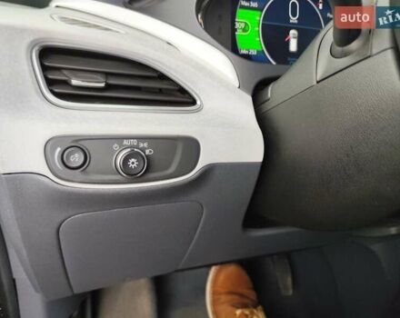 Черный Шевроле Bolt EV, объемом двигателя 0 л и пробегом 64 тыс. км за 14999 $, фото 38 на Automoto.ua