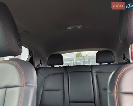 Черный Шевроле Bolt EV, объемом двигателя 0 л и пробегом 64 тыс. км за 14999 $, фото 51 на Automoto.ua