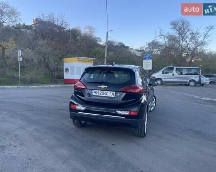 Черный Шевроле Bolt EV, объемом двигателя 0 л и пробегом 82 тыс. км за 12900 $, фото 5 на Automoto.ua