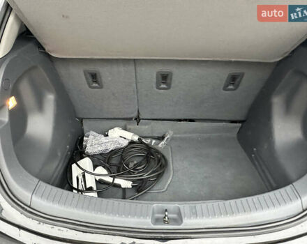 Черный Шевроле Bolt EV, объемом двигателя 0 л и пробегом 180 тыс. км за 11800 $, фото 23 на Automoto.ua