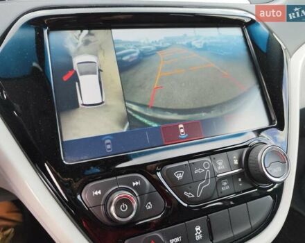 Черный Шевроле Bolt EV, объемом двигателя 0 л и пробегом 64 тыс. км за 14999 $, фото 43 на Automoto.ua