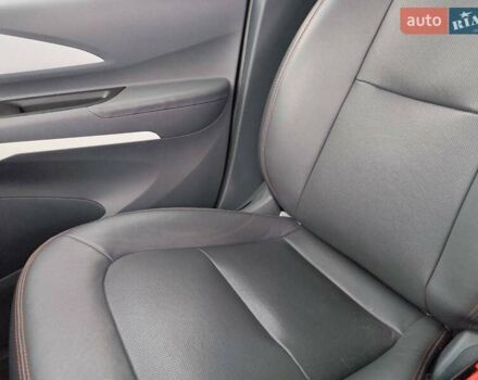 Черный Шевроле Bolt EV, объемом двигателя 0 л и пробегом 64 тыс. км за 14999 $, фото 53 на Automoto.ua