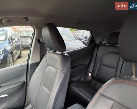 Черный Шевроле Bolt EV, объемом двигателя 0 л и пробегом 64 тыс. км за 14999 $, фото 56 на Automoto.ua