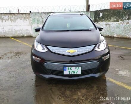 Черный Шевроле Bolt EV, объемом двигателя 0 л и пробегом 93 тыс. км за 14100 $, фото 48 на Automoto.ua