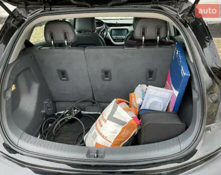 Черный Шевроле Bolt EV, объемом двигателя 0 л и пробегом 128 тыс. км за 14900 $, фото 9 на Automoto.ua