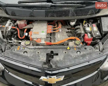 Черный Шевроле Bolt EV, объемом двигателя 0 л и пробегом 128 тыс. км за 14900 $, фото 2 на Automoto.ua