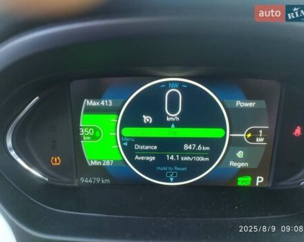 Черный Шевроле Bolt EV, объемом двигателя 0 л и пробегом 93 тыс. км за 14100 $, фото 45 на Automoto.ua