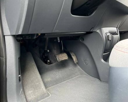 Черный Шевроле Bolt EV, объемом двигателя 0 л и пробегом 127 тыс. км за 14100 $, фото 24 на Automoto.ua