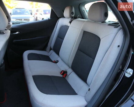 Черный Шевроле Bolt EV, объемом двигателя 0 л и пробегом 112 тыс. км за 14500 $, фото 7 на Automoto.ua