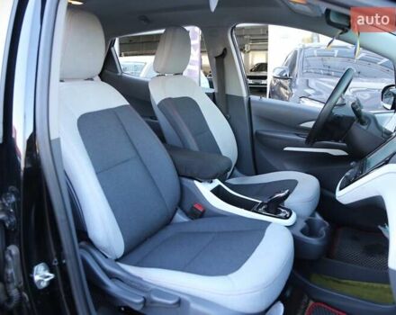 Черный Шевроле Bolt EV, объемом двигателя 0 л и пробегом 112 тыс. км за 14500 $, фото 9 на Automoto.ua