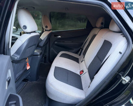 Черный Шевроле Bolt EV, объемом двигателя 0 л и пробегом 91 тыс. км за 14500 $, фото 12 на Automoto.ua