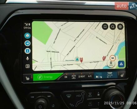 Черный Шевроле Bolt EV, объемом двигателя 0 л и пробегом 93 тыс. км за 14100 $, фото 26 на Automoto.ua