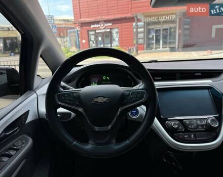 Черный Шевроле Bolt EV, объемом двигателя 0 л и пробегом 61 тыс. км за 14800 $, фото 33 на Automoto.ua