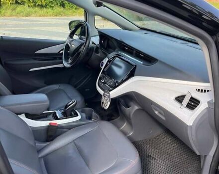 Черный Шевроле Bolt EV, объемом двигателя 0 л и пробегом 99 тыс. км за 18700 $, фото 6 на Automoto.ua