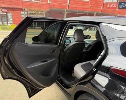 Черный Шевроле Bolt EV, объемом двигателя 0 л и пробегом 61 тыс. км за 14800 $, фото 29 на Automoto.ua