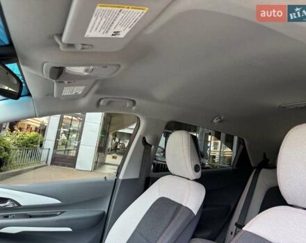 Черный Шевроле Bolt EV, объемом двигателя 0 л и пробегом 61 тыс. км за 14800 $, фото 16 на Automoto.ua