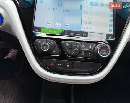 Черный Шевроле Bolt EV, объемом двигателя 0 л и пробегом 61 тыс. км за 14800 $, фото 25 на Automoto.ua