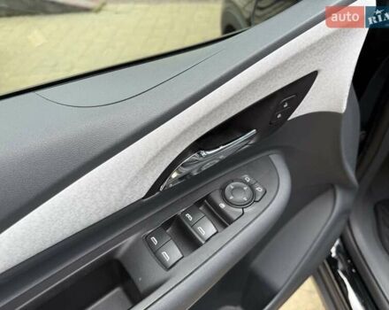 Черный Шевроле Bolt EV, объемом двигателя 0 л и пробегом 61 тыс. км за 14800 $, фото 13 на Automoto.ua
