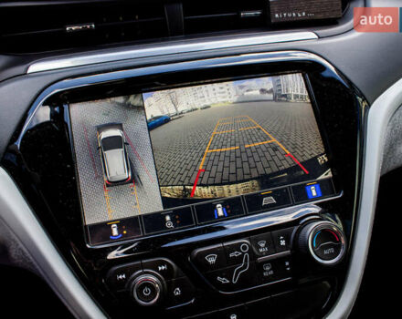 Черный Шевроле Bolt EV, объемом двигателя 0 л и пробегом 84 тыс. км за 18900 $, фото 49 на Automoto.ua