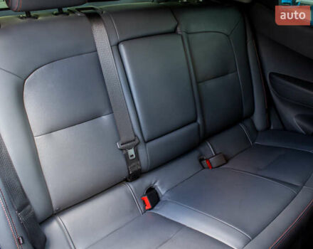 Черный Шевроле Bolt EV, объемом двигателя 0 л и пробегом 85 тыс. км за 17200 $, фото 24 на Automoto.ua