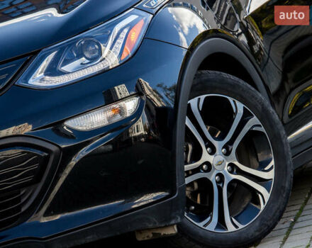 Черный Шевроле Bolt EV, объемом двигателя 0 л и пробегом 85 тыс. км за 17200 $, фото 2 на Automoto.ua