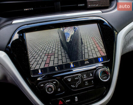 Черный Шевроле Bolt EV, объемом двигателя 0 л и пробегом 84 тыс. км за 18900 $, фото 50 на Automoto.ua