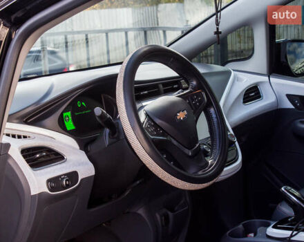 Черный Шевроле Bolt EV, объемом двигателя 0 л и пробегом 84 тыс. км за 18900 $, фото 42 на Automoto.ua