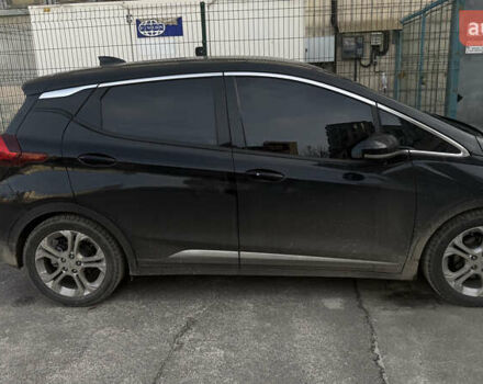 Черный Шевроле Bolt EV, объемом двигателя 0 л и пробегом 85 тыс. км за 16500 $, фото 1 на Automoto.ua