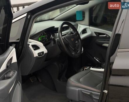 Черный Шевроле Bolt EV, объемом двигателя 0 л и пробегом 11 тыс. км за 17800 $, фото 15 на Automoto.ua