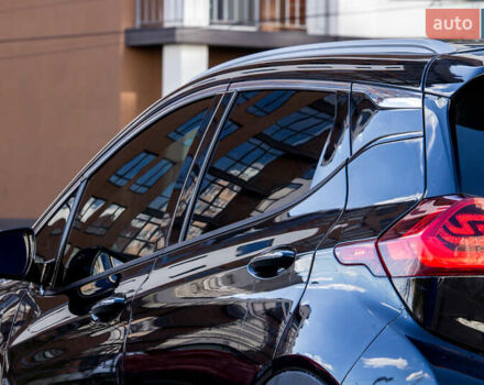 Черный Шевроле Bolt EV, объемом двигателя 0 л и пробегом 85 тыс. км за 17200 $, фото 9 на Automoto.ua