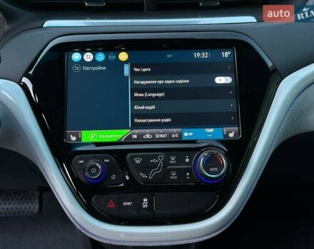 Черный Шевроле Bolt EV, объемом двигателя 0 л и пробегом 10 тыс. км за 17800 $, фото 15 на Automoto.ua