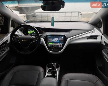 Черный Шевроле Bolt EV, объемом двигателя 0 л и пробегом 11 тыс. км за 17800 $, фото 20 на Automoto.ua