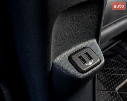 Черный Шевроле Bolt EV, объемом двигателя 0 л и пробегом 84 тыс. км за 18900 $, фото 29 на Automoto.ua