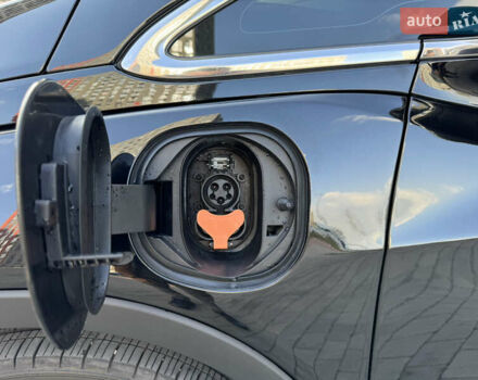 Черный Шевроле Bolt EV, объемом двигателя 0 л и пробегом 18 тыс. км за 18500 $, фото 56 на Automoto.ua