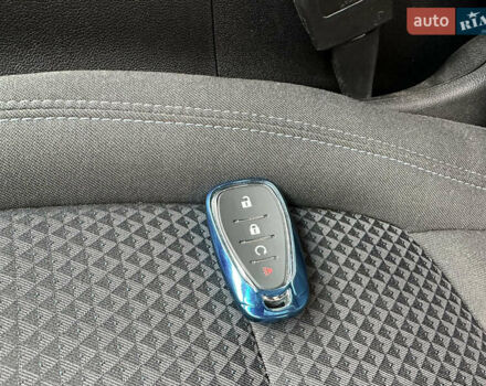 Черный Шевроле Bolt EV, объемом двигателя 0 л и пробегом 18 тыс. км за 18500 $, фото 27 на Automoto.ua