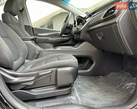 Черный Шевроле Bolt EV, объемом двигателя 0 л и пробегом 18 тыс. км за 18500 $, фото 28 на Automoto.ua